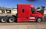 2016 Cascadia 125 Thumbnail 1