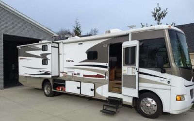 Photo of a 2013 Winnebago Vista 35B for sale