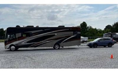 Photo of a 2013 Winnebago Adventurer 37F Class A Motorhome for sale