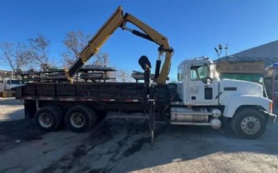 Photo of a 2006 Palfinger PK19000 Mounted On 2006 Mack CH600 Mounted On Mack CH600 for sale