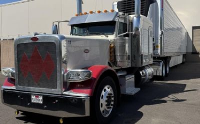 Photo of a 2016 Peterbilt 389 Sleeper for sale