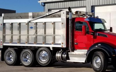 Photo of a 2021 Kenworth T880 TRI Axle Dump Truck for sale
