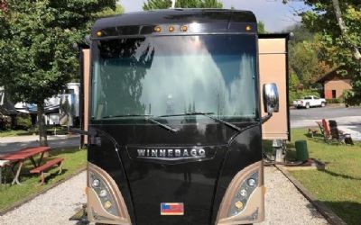 Photo of a 2016 Winnebago Journey 40R for sale