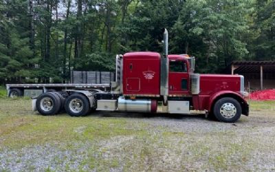 Photo of a 2009 Peterbilt 389 for sale