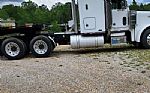 2000 379 Sleeper Semi Truck Thumbnail 4