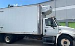 2010 4300 Refrigerated Box Truck with Liftgate Thumbnail 4