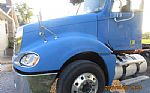2009 Day Cab Semi Truck Thumbnail 2