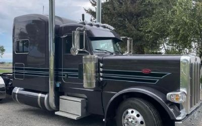 Photo of a 2024 Peterbilt 389 Sleeper Semi Truck for sale