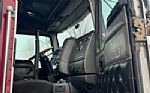 2004 W900 Thumbnail 16