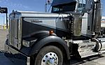 2005 W900L Thumbnail 1