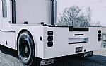 2014 T270 Thumbnail 16