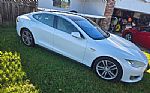 2015 Model S 70d Thumbnail 2
