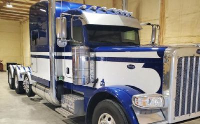 Photo of a 2022 Peterbilt 389 for sale