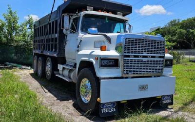 Photo of a 1989 Ford L9000 for sale