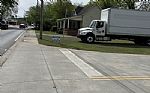 2020 M2 106 26ft Box Truck W/ Liftgate Thumbnail 5