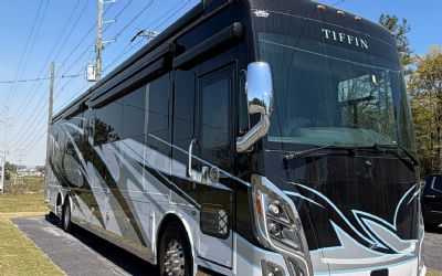 Photo of a 2024 Tiffin Motorhomes Zephyr 45FZ for sale