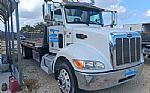 2019 337 Rollback Wrecker Thumbnail 1