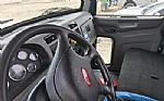 2019 337 Rollback Wrecker Thumbnail 9