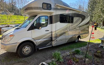 Photo of a 2011 Winnebago View 24J for sale