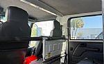 2016 NPR HD Crew Cab Thumbnail 13