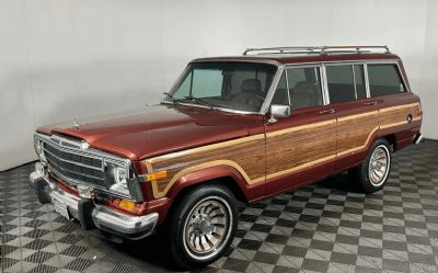 Photo of a 1986 Jeep Grand Wagoneer for sale