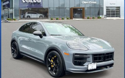 Photo of a 2024 Porsche Cayenne SUV for sale