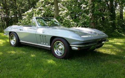 Photo of a 1966 Chevrolet Corvette Convertible for sale