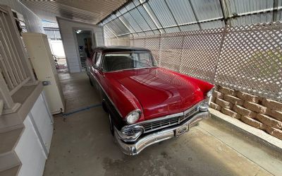 1956 Ford Custom 