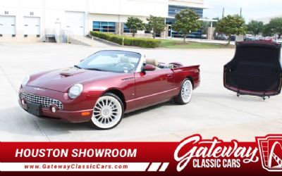 2004 Ford Thunderbird 