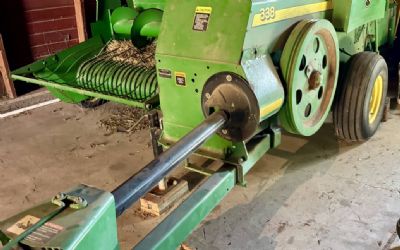 Photo of a 2007 John Deere 338 Baler for sale