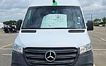 2021 Sprinter 2500 Cargo Van Thumbnail 4
