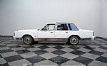 1985 Town Car Signature Series Thumbnail 2