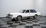1985 Town Car Signature Series Thumbnail 6