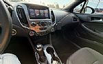 2017 Cruze Thumbnail 15