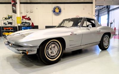 Photo of a 1963 Chevrolet Corvette Split Window for sale