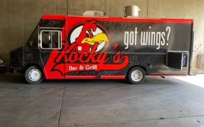 Photo of a 2009 Workhorse Workhorse Food Truck for sale