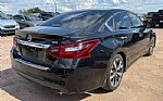 2017 Altima Thumbnail 2