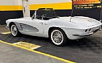 1961 Corvette Convertible Thumbnail 4