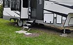 2022 Avenue Fifth Wheel Thumbnail 4