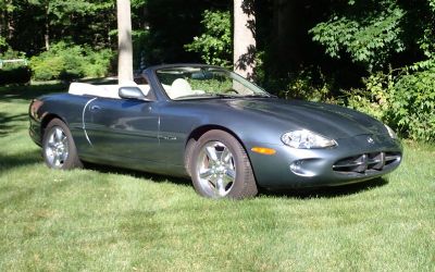 Photo of a 1998 Jaguar XK8 Convertible for sale