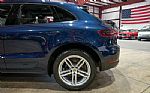 2018 Macan Thumbnail 5