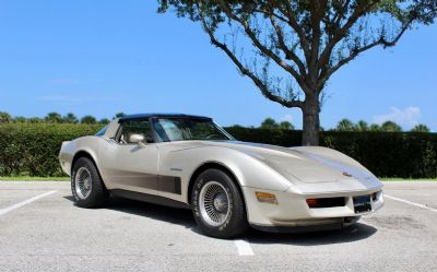 Photo of a 1982 Chevrolet Corvette 2DR Hatchback for sale