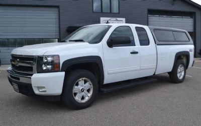 2010 Chevrolet Silverado 1500 LT 4X4 4DR Extended Cab 8 FT. LB