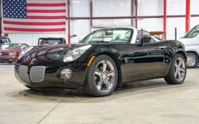 Photo of a 2006 Pontiac Solstice for sale