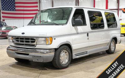 Photo of a 1999 Ford Econoline E150 Universal for sale