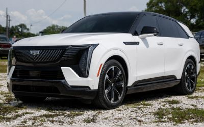 2025 Cadillac Escalade IQ Sport-2