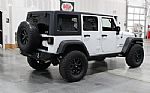 2016 Wrangler Thumbnail 16
