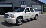 2013 Yukon XL Thumbnail 3
