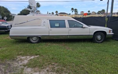 Photo of a 1995 Cadillac Fleetwood Hearse for sale