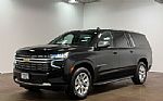 2024 Suburban Thumbnail 7